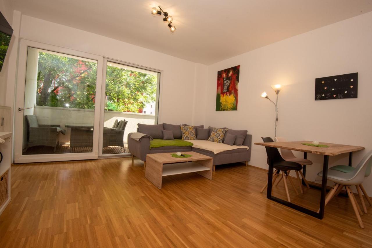 Appartements In Graz Beim Lkh Buitenkant foto