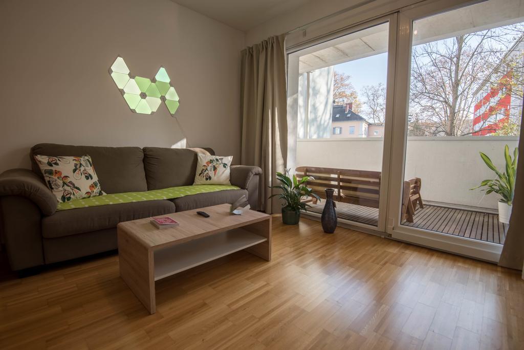 Appartements In Graz Beim Lkh Buitenkant foto